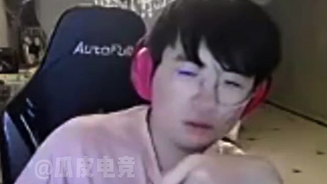 姿态：Uzi是英雄联盟一哥