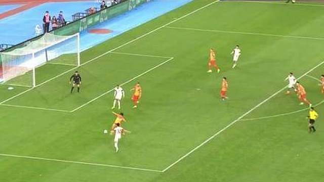 上海海港夺得足协杯冠军，山东泰山1-3败于上海海港，李帅、奇塔迪尼立功，泽卡进球！足协杯决赛 山东泰