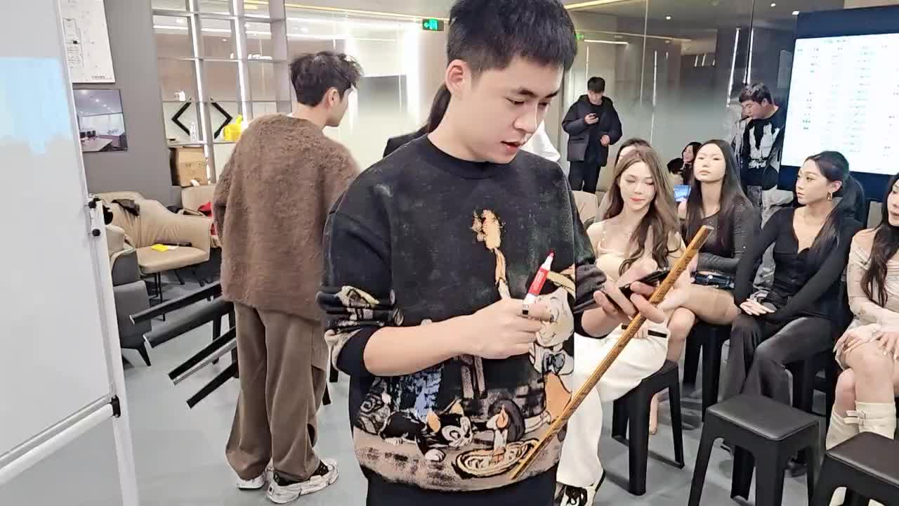 给兄弟们讲一下大型团播“黑水城”的背景故事！