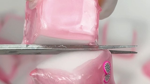 沉浸式剪火龙果果冻条子