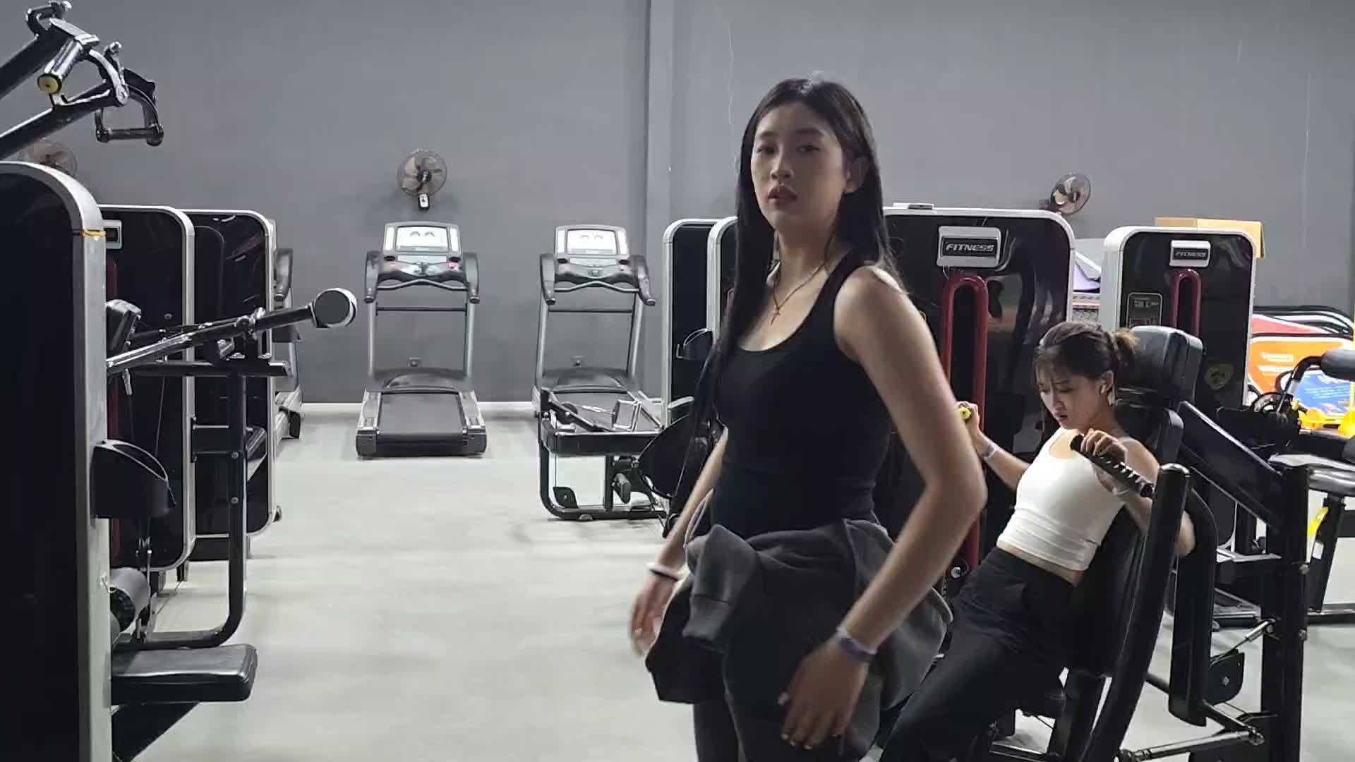 【集梦会长】就莫琳这身材能不能硬控兄弟们一辈子？