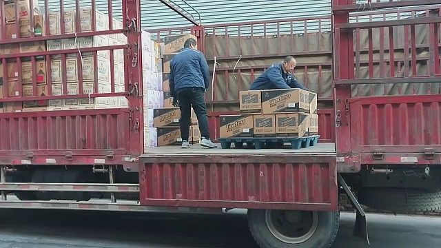 再冷的天. 也阻止不了我发货的心