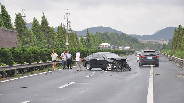 高速事故高发路段，不懂别上高速，要对自己负责