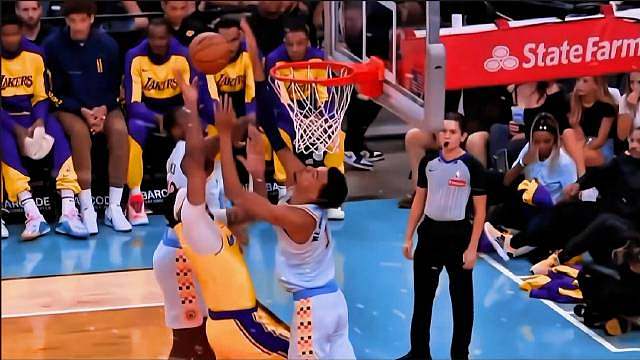 湖人119比101战胜马刺，詹姆斯16分10板11助、浓眉19分14板7助、克内克特20分8板、八村