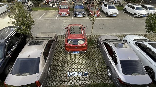 倒车入库停不好，两种方法让你快速上手，特别适合新手