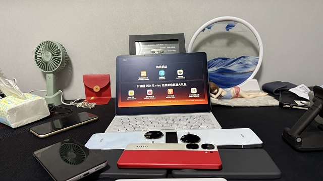 IQOOneo10首发销量对比K80真的有点不忍