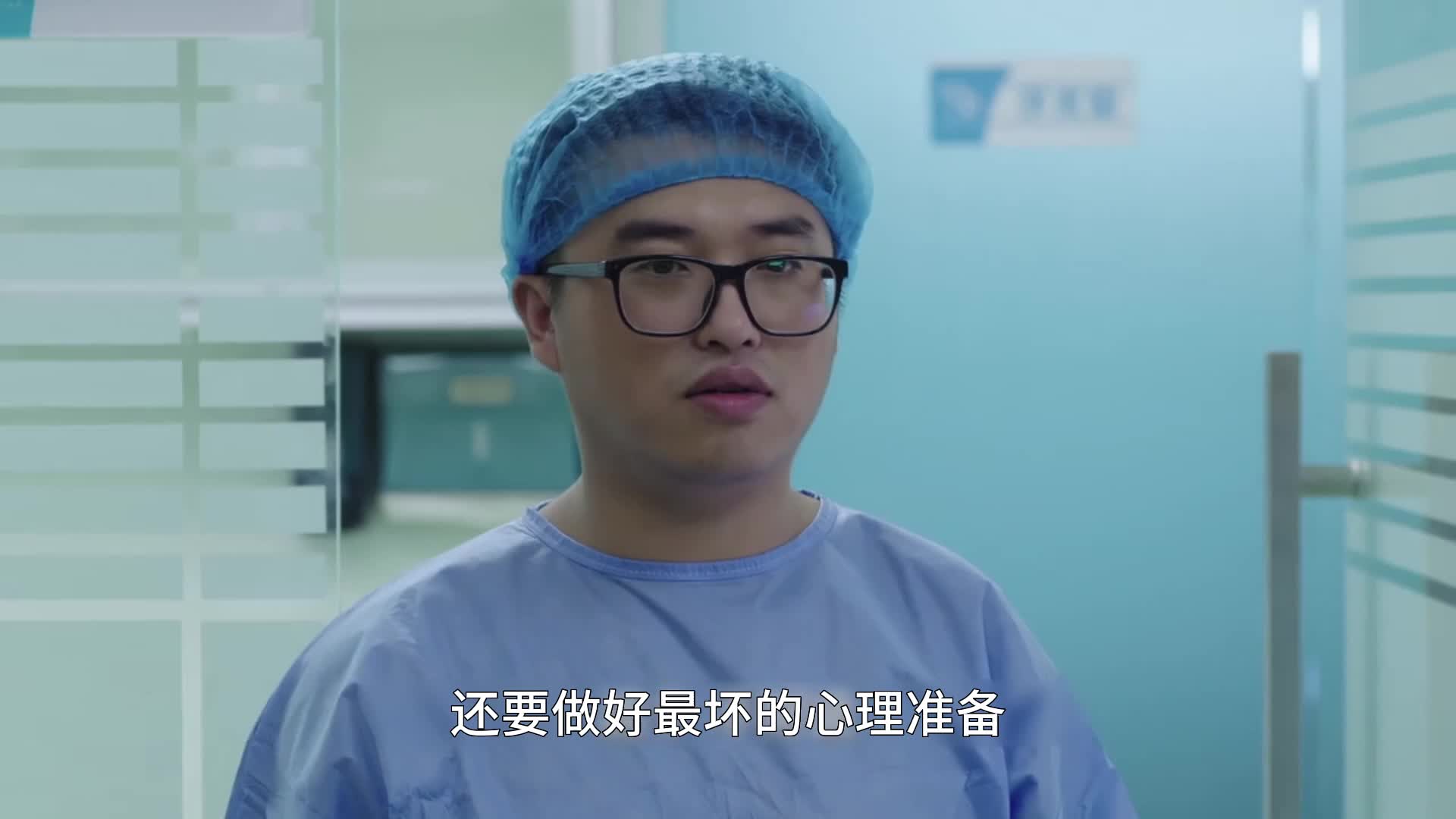 警犬26：警犬英勇扑倒持枪歹徒，却遭毒气伤害