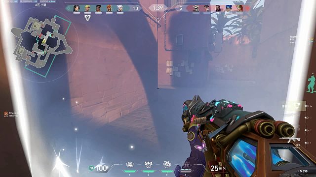 火机被霓虹一个E顺走了