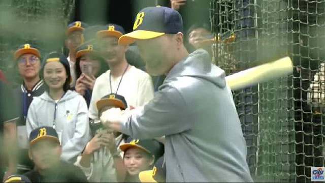 马龙体验棒球谢谢大家如此捧场感恩感谢