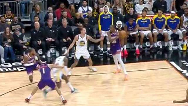 杜兰特抓帽三分