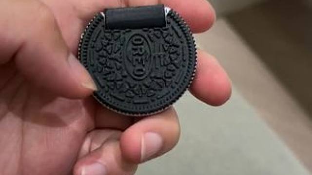 被这个奥利奥硬控了一整天~ #玩个很新的东西 #解压