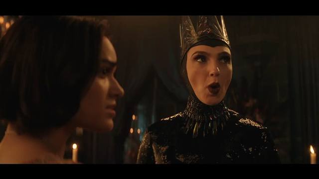 《白雪公主》全新预告公布！拉丁公主与美丽后妈亮相