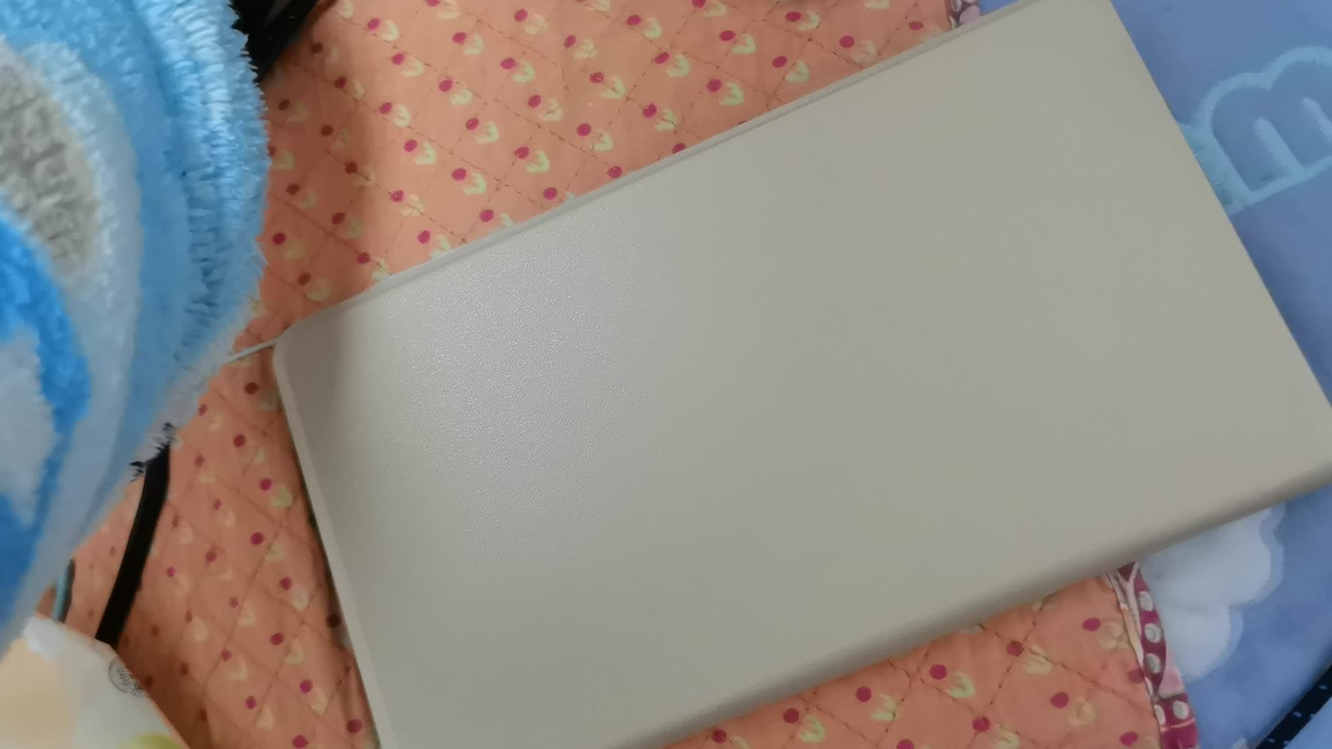 7块钱包邮的Type-C电流表开箱(附UV5R直充线 威刚内存条)