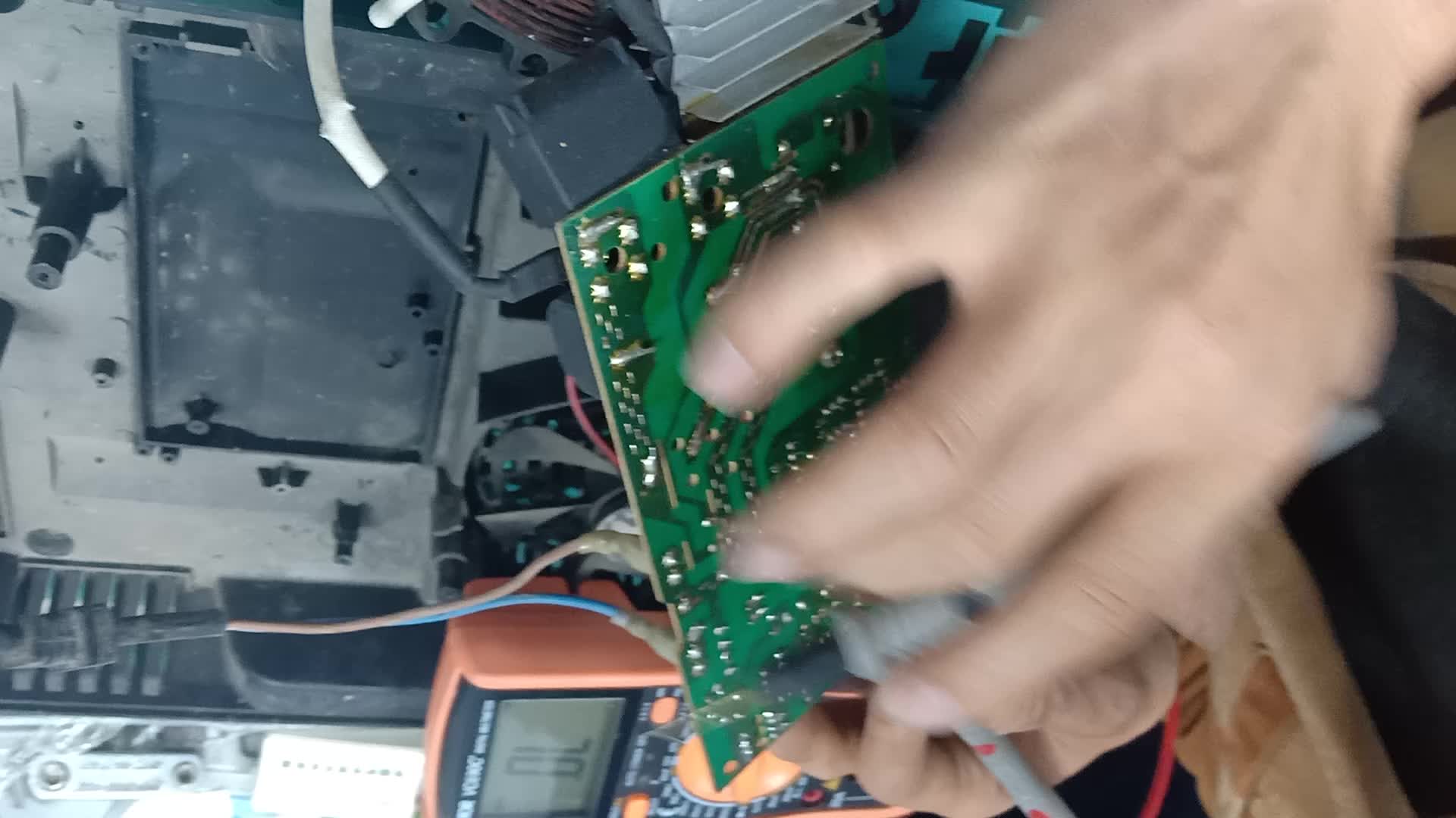 电磁炉电路板维修/家电电路板/家电维修小技巧/工控设备维修