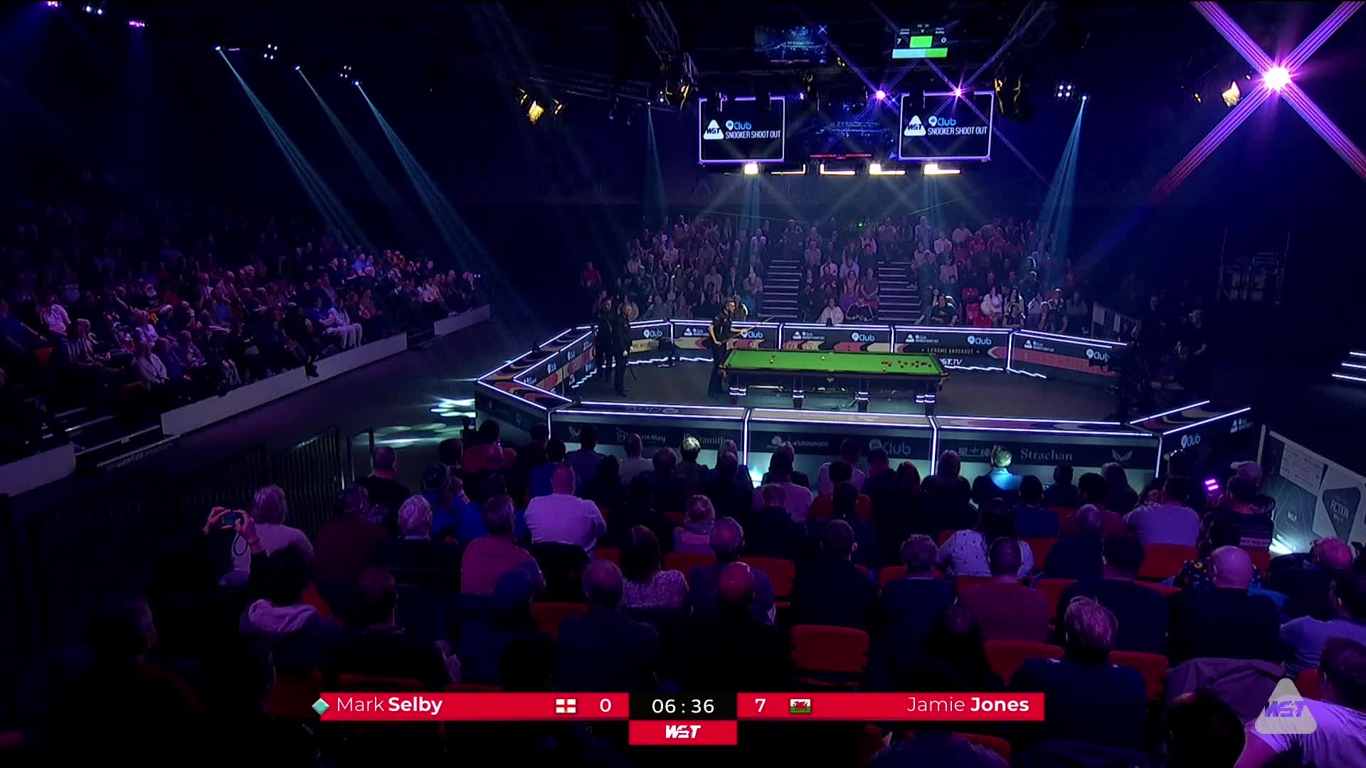 马克·塞尔比  VS  杰米·琼斯