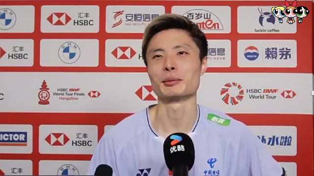 石宇奇:“我不知道乔纳坦第三局发生了什么。”“我肯定不是，我是哪个小笨蛋”哈哈哈哈哈，石宇奇真的太幽