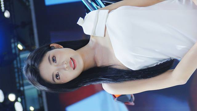 【成雨】2024广州国际车展 车模 问界汽车AITO 13