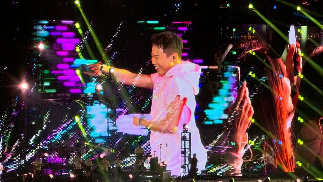 华为mate70“陶喆演唱会测试”心乱飞