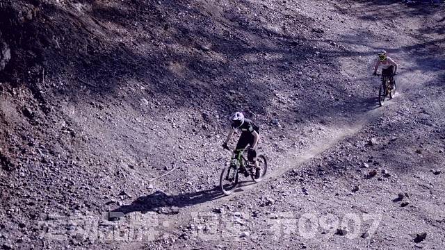 冠军.乔0907为热爱记录美好生活