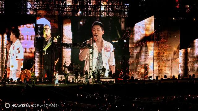 华为mate70“陶喆神级现场测试”普通朋友