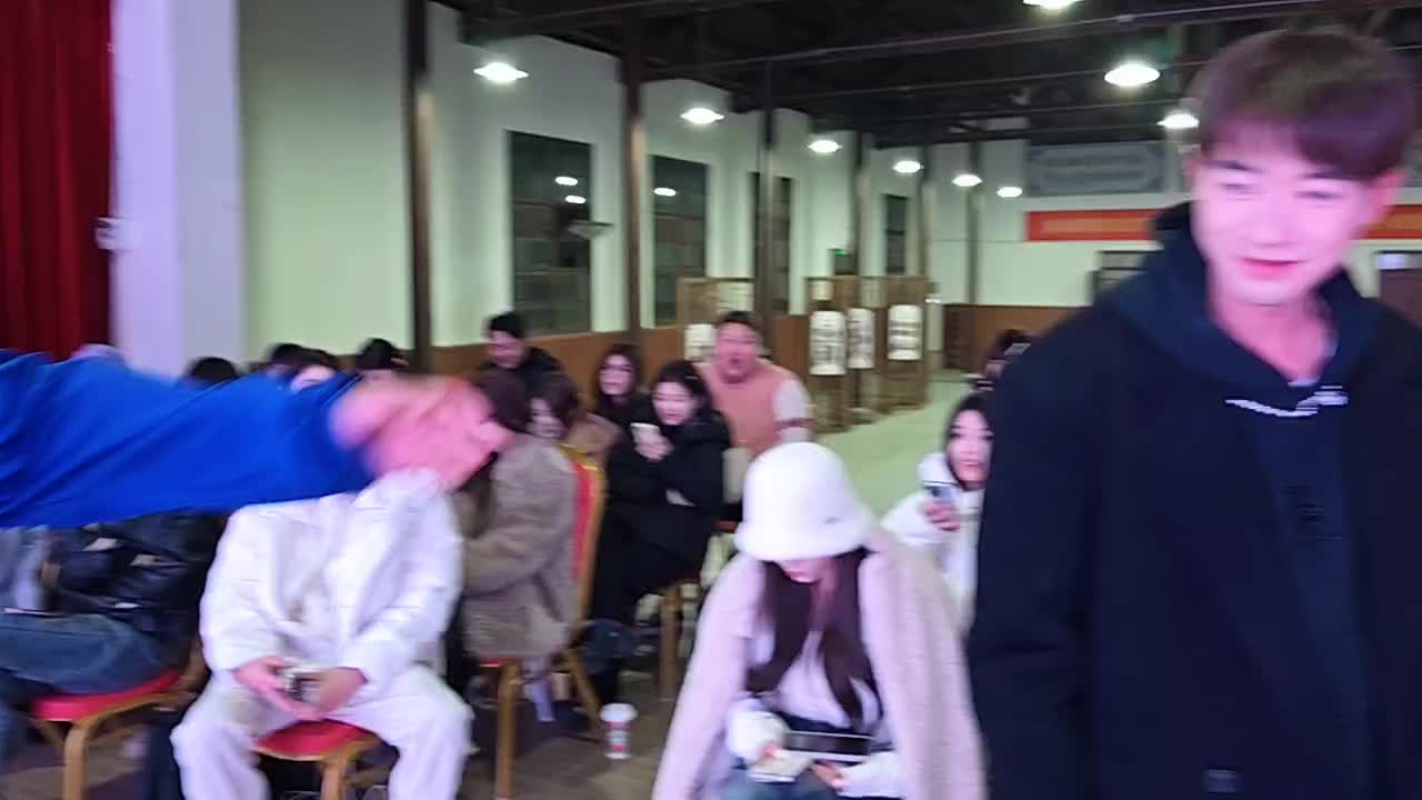 大智嘲讽西瓜妹妹，西瓜妹妹竟让子圣替她出气？