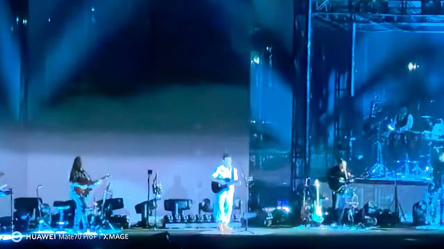 华为mate70“陶喆神级现场测试”雪豹