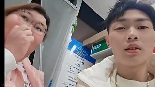 小白龍與西瓜妹妹逛藥店