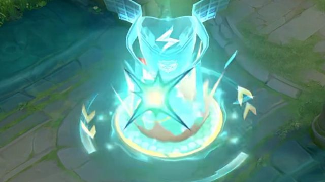 飞车联动给到了姬小满，1月1号上线，直售史诗，首周参加活动拿优惠券，最低640点券