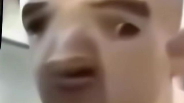 神经害我笑了一下