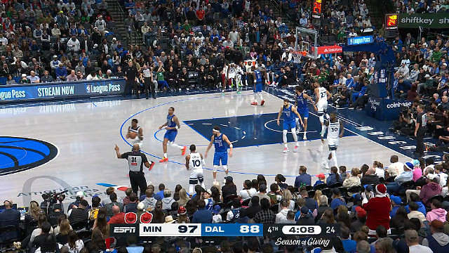 【nba圣诞大战 森林狼vs独行侠 全场集锦 东契奇伤退欧文39分独行侠惜败森林狼】错过直播的朋友⬇