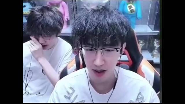 关于冲了一百万被人追杀5分钟