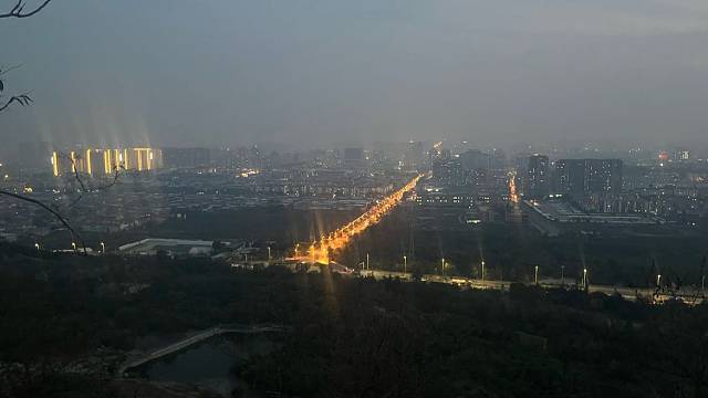 奔跑吧。奥兹玛~~~！