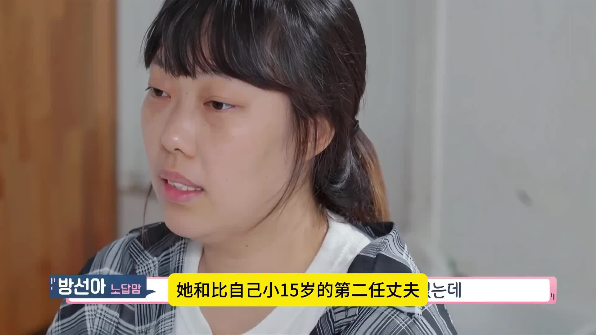 为了给妈妈减轻负担，女孩五年级辍学照顾弟弟妹妹