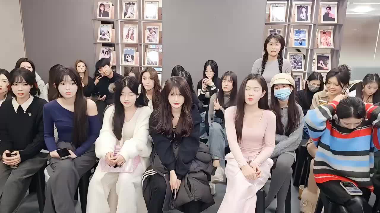 明天就要出发了，再随机点名几个主播问问注意事项！