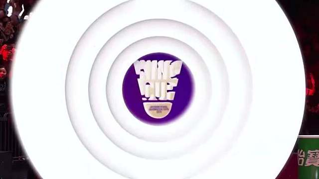 恭喜石宇奇，天王杯冠军，奖金到手！总决赛没送的拍子也送掉了，2025圆满了！ 今天更帅了！奇哥 石宇奇采访现在真的很成熟很高情商很会表达，2025圆满收官，2026继续加油 ​​​