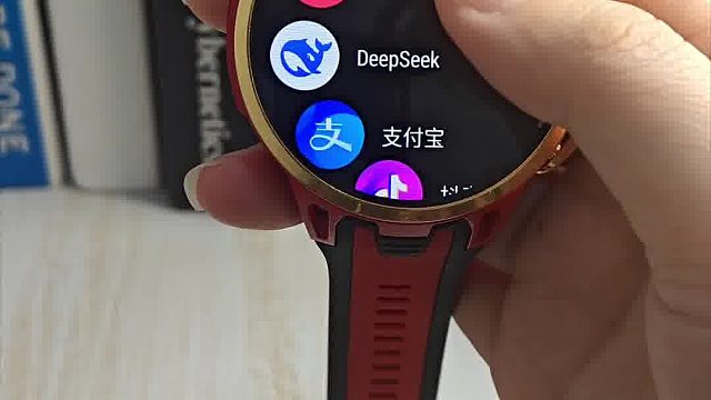 相当于一个小手机？