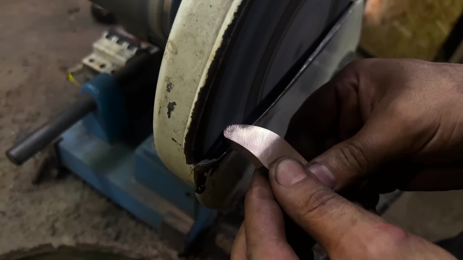 From Ball Bearings to Damascus The Ultrney