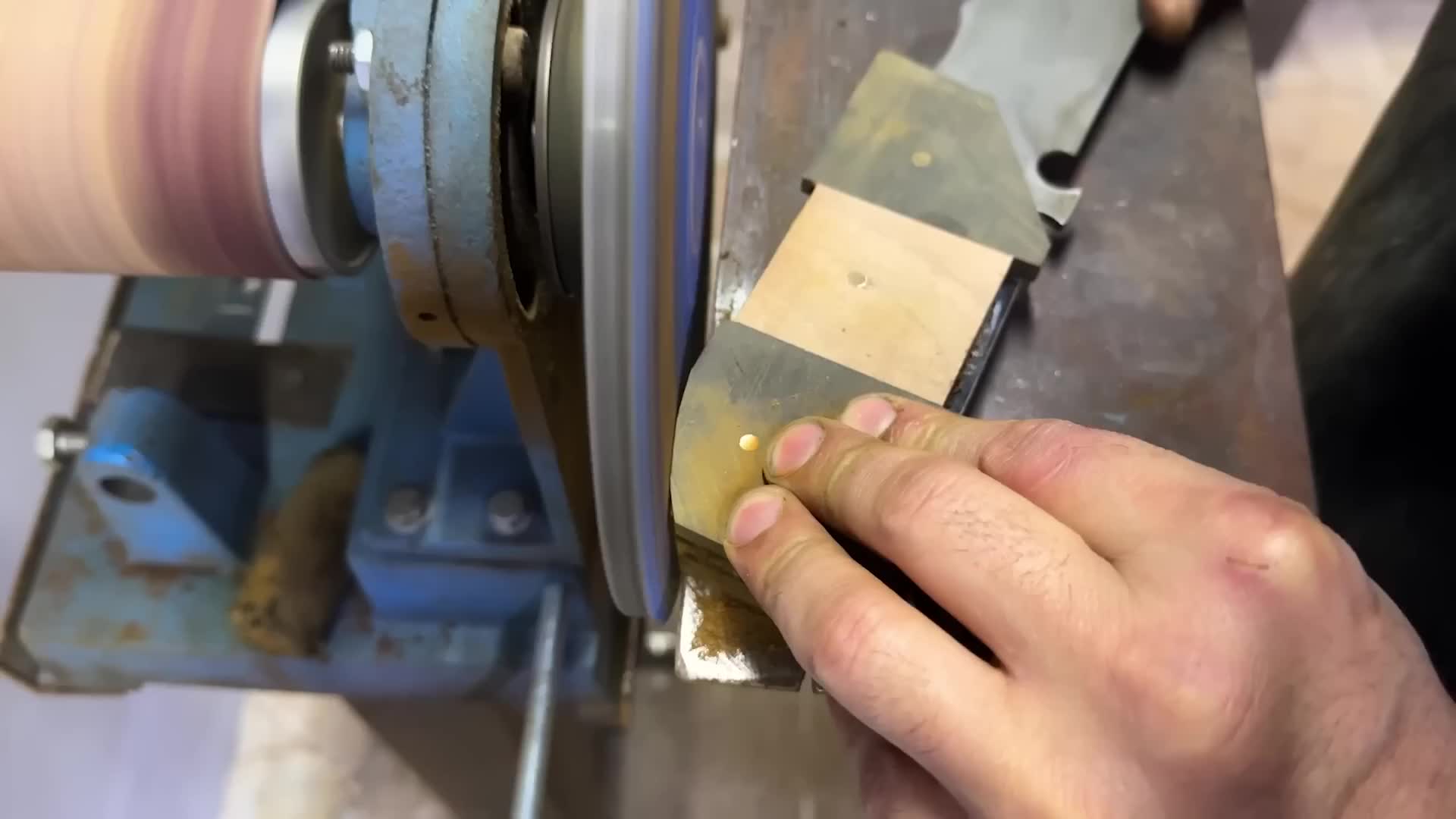 Turning Household Metal Discs into a