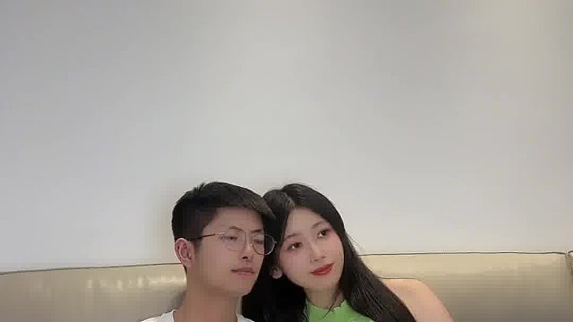 和女友看电影的进化