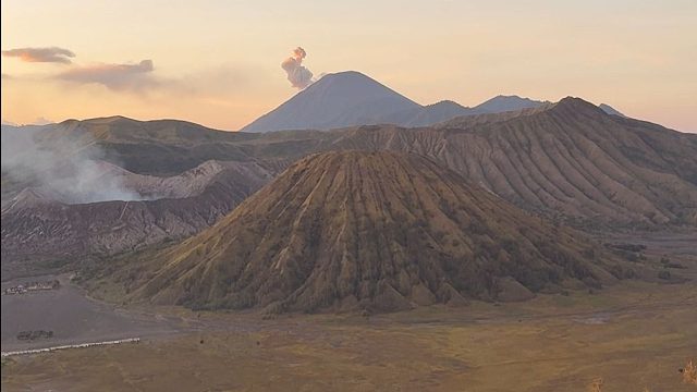 勇闯孤独星球推荐的BROMO火山