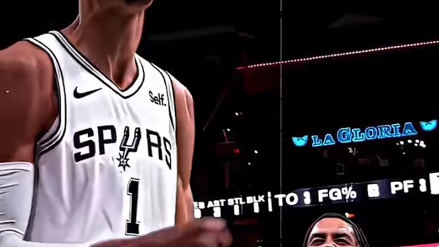 维尼修斯被换下时遭遇嘘声 随后社媒换掉皇马头像#足球