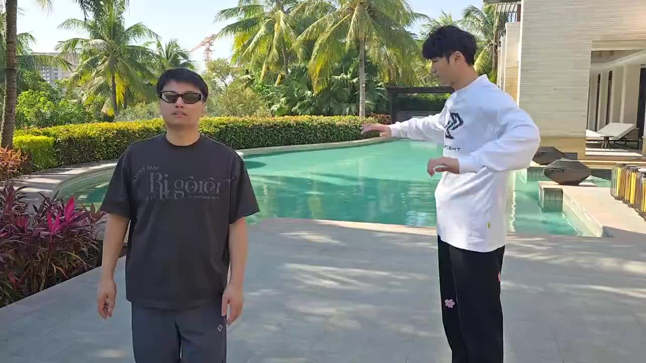 【集梦会长】会长准备驱车前往大西北，听说那里的篮球氛围很火爆！