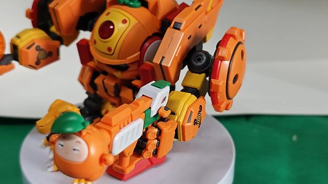 让我看看还有谁没有玩上香橙战宝模型