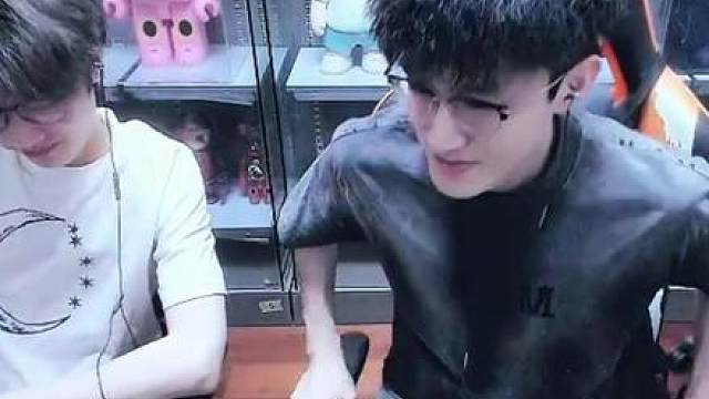 蔡哥咋又道上歉了？ 