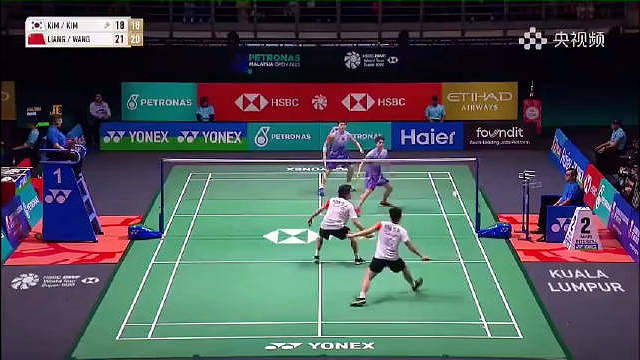 2025马来西亚羽毛球公开赛，梁伟铿王昶2比0金基正金沙朗（21-18、21-18）斩获开门红晋级1