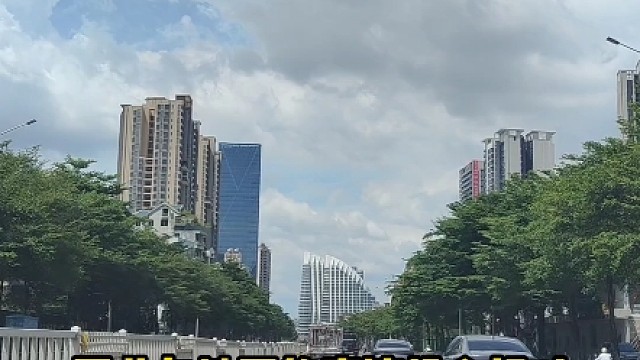 汽车为什么不放全尺寸的备胎#科普 #汽车备胎 #每天一个用车知识 #开车技巧