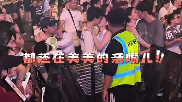 帅哥：让我来看看你们的爱情有多坚不可摧