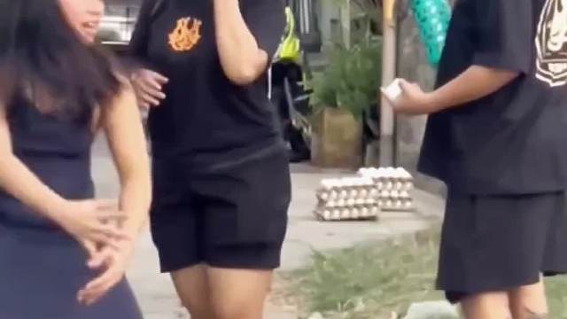 老外整蛊太意外