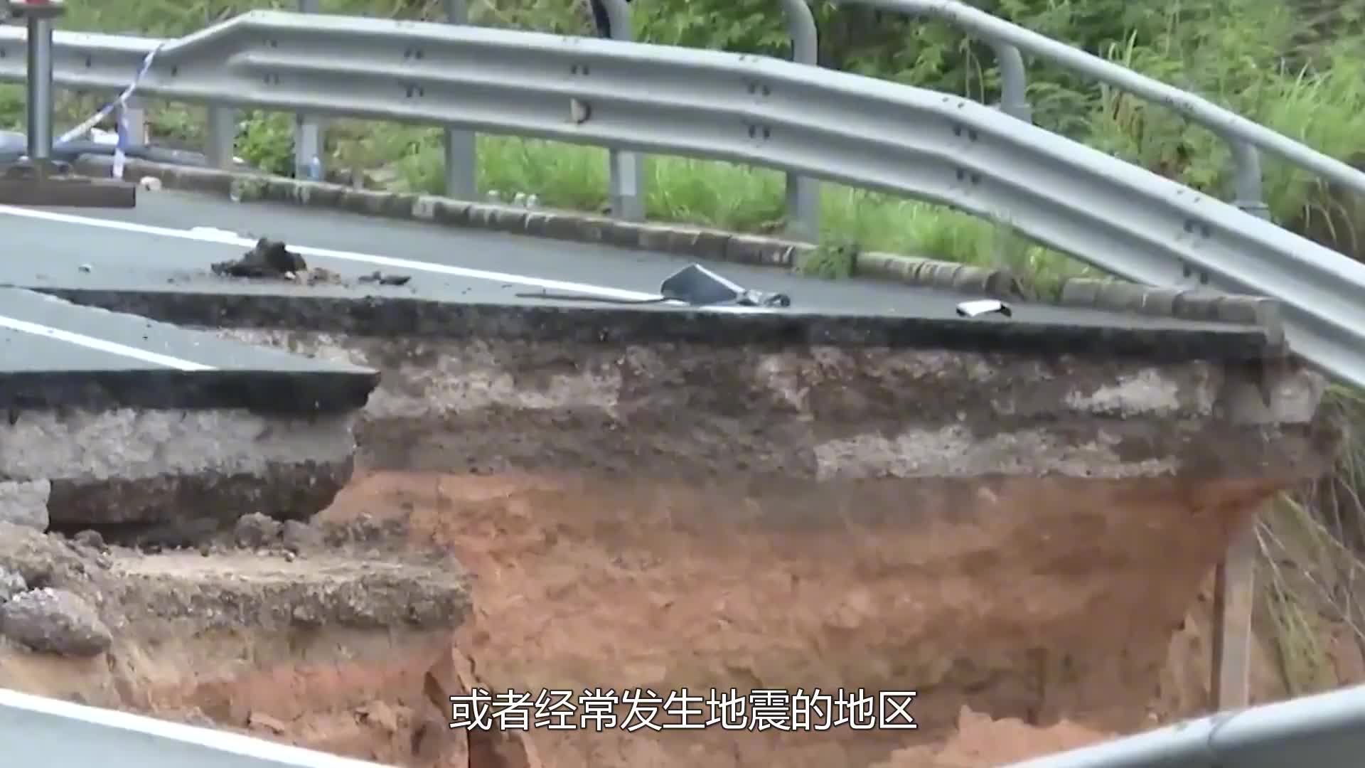 不可思议的强夯施工法，20吨铁饼从天而降，轻松夯实地面