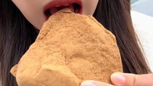 看着和“土”一样的东西你吃过吗？#酸枣面 #吃土 #三农 #酸枣